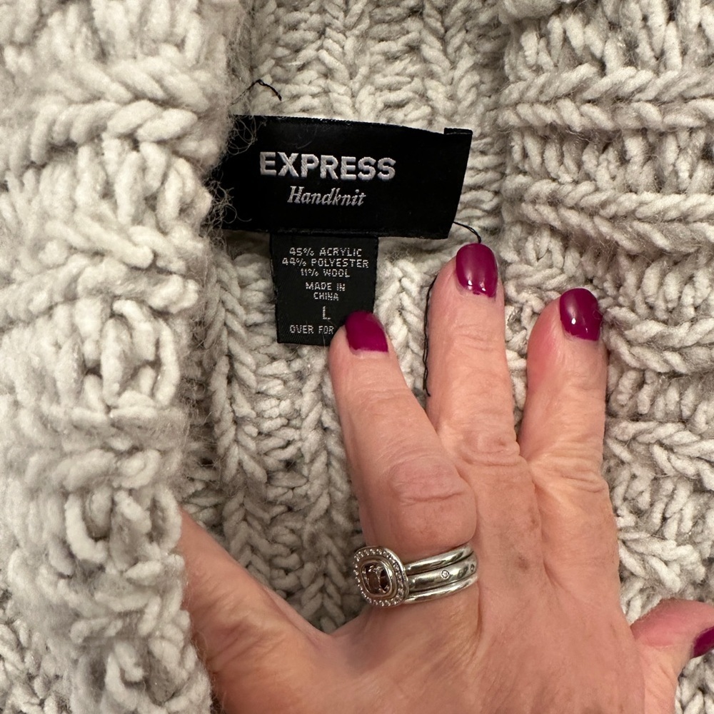 Express Handknit Chunky Turtleneck Sweater Gray & White Women’s Large - Picture 3 of 4